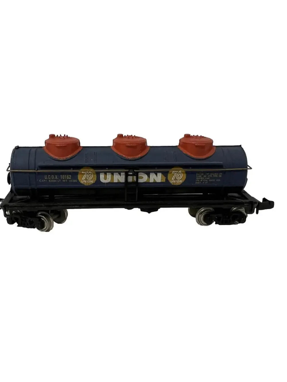 N Bachmann 39' Triple Dome Tank Car Union 76 UCOX #10162 (no box)